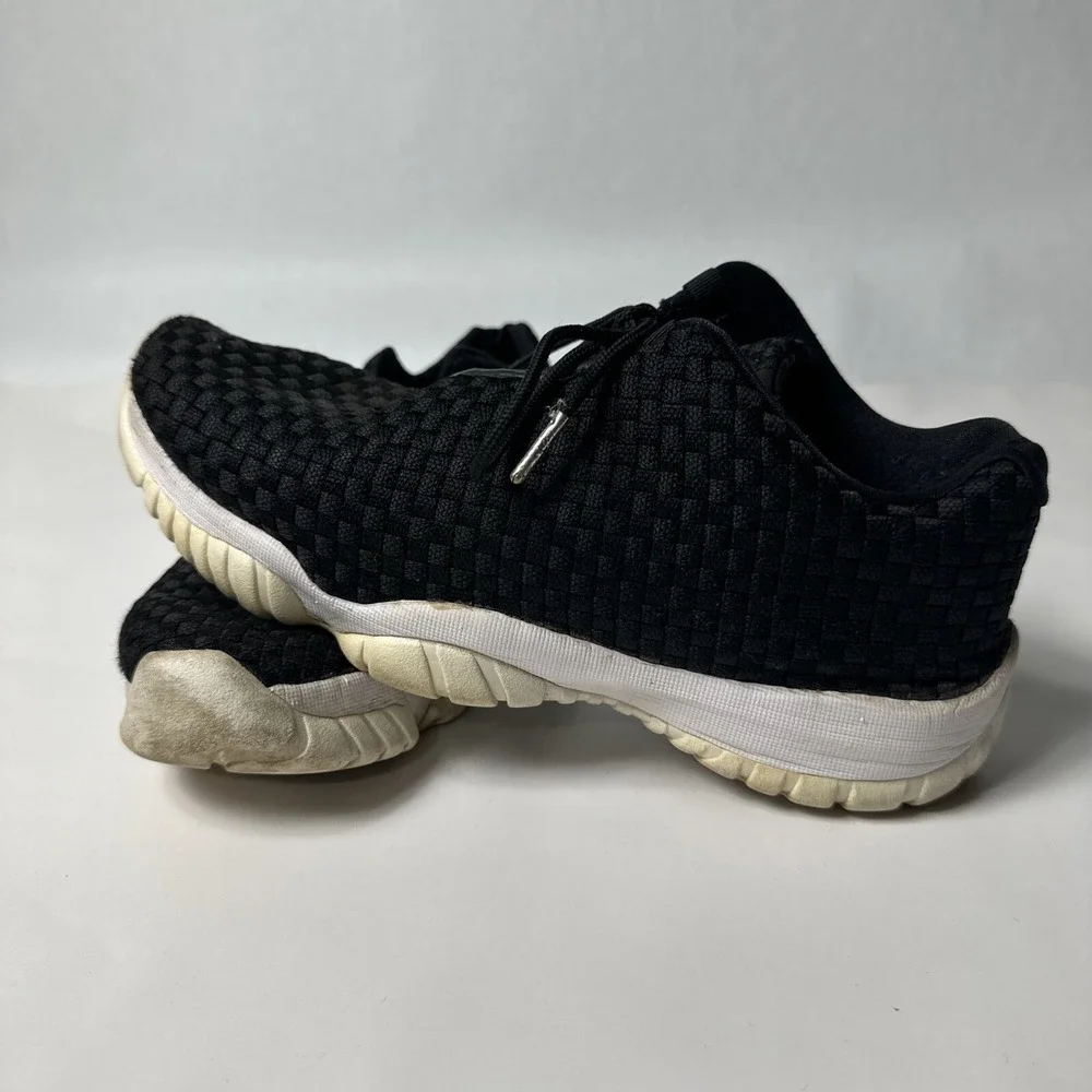 Nike Air Jordan Future Low Black White Size 10.5 Sneakers 718948-002